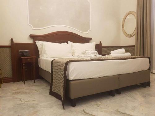 Habitación Doble Superior del hotel Best Roma. Foto 15
