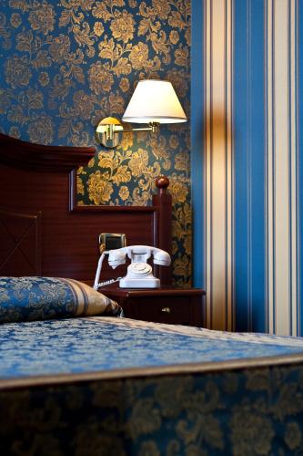 Habitación Doble Estándar del hotel Best Roma. Foto 7