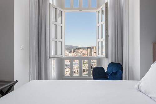 Habitación Doble Deluxe con vistas al mar del hotel Exe Vigo