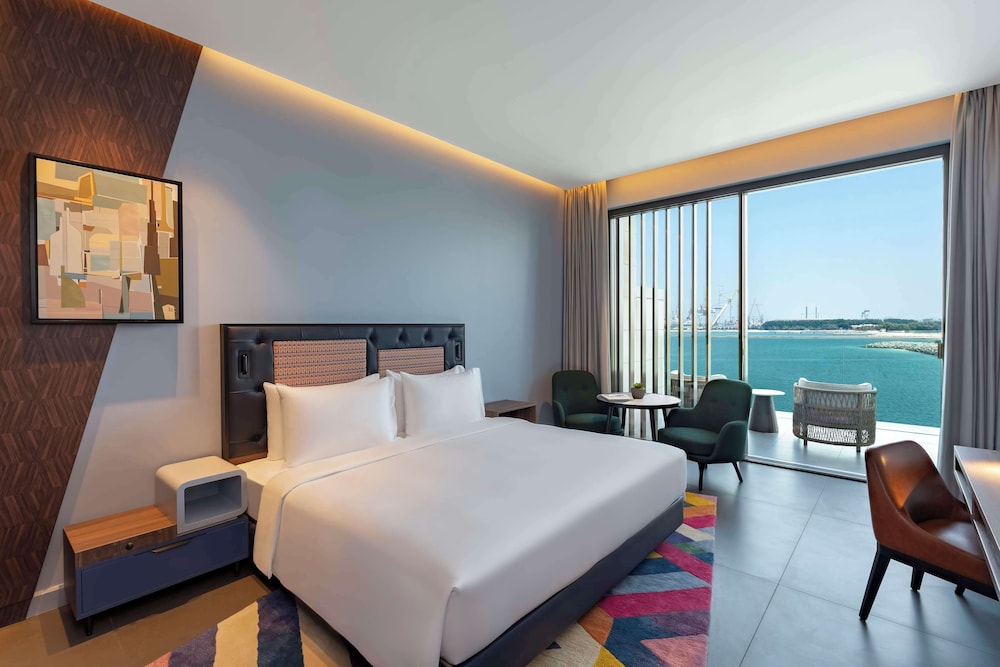 1 Cama King Size con Vistas al Mar y Balcón del hotel Hyatt Centric Jumeirah Dubai