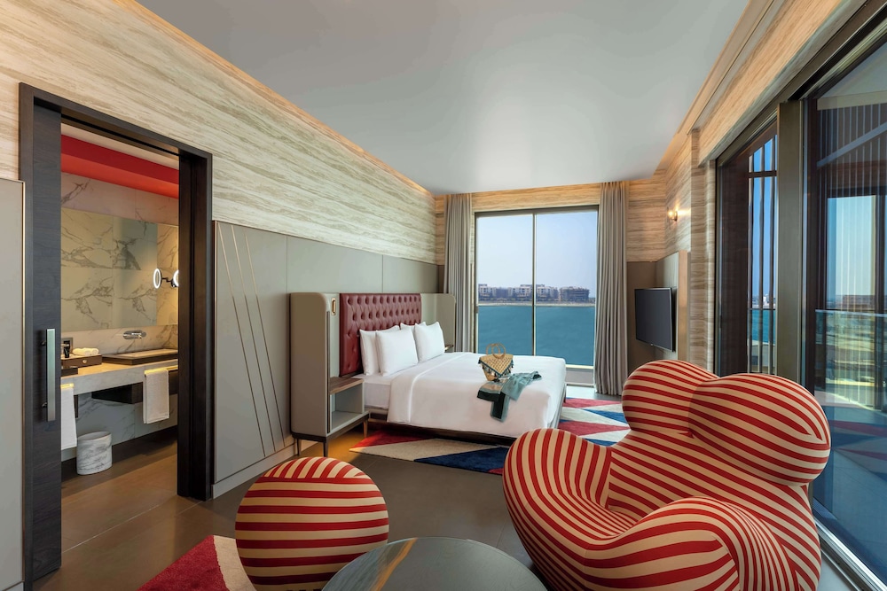1 cama king size Deluxe del hotel Hyatt Centric Jumeirah Dubai. Foto 4