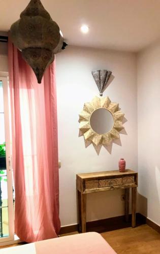 Habitación Doble Superior del hotel Triana Luxury Home. Foto 13