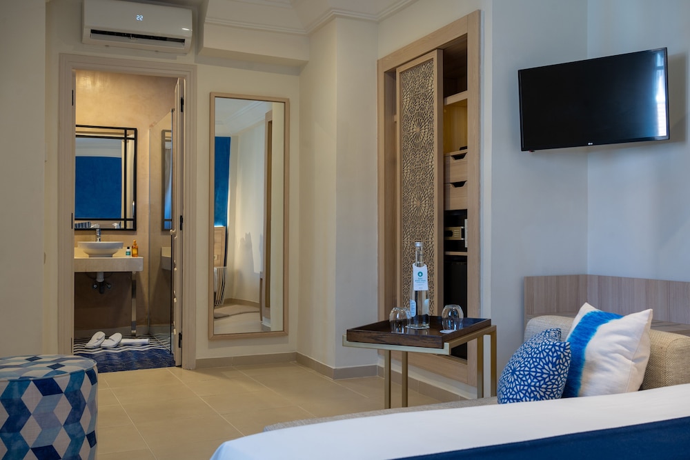 Habitación Sol con balcón y vistas al jardín del hotel Sol Oasis Marrakech - All Inclusive. Foto 3