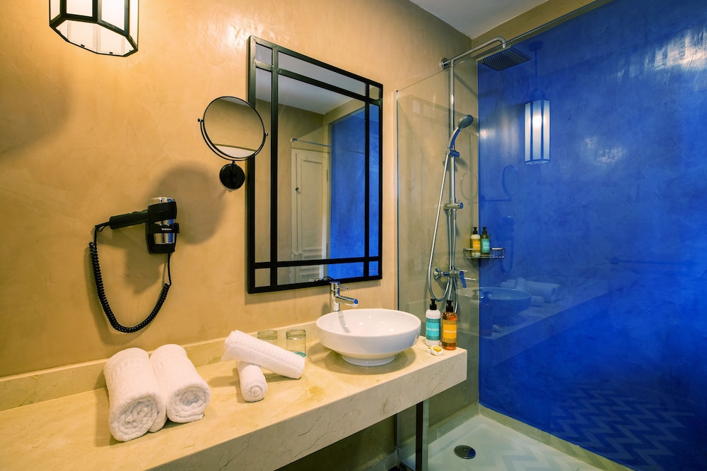 Habitación Sol con balcón y vistas al jardín del hotel Sol Oasis Marrakech - All Inclusive. Foto 4