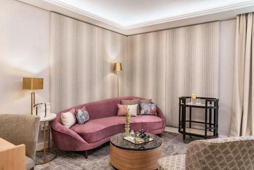 Suite Junior Deluxe del hotel Vincci Molviedro. Foto 1