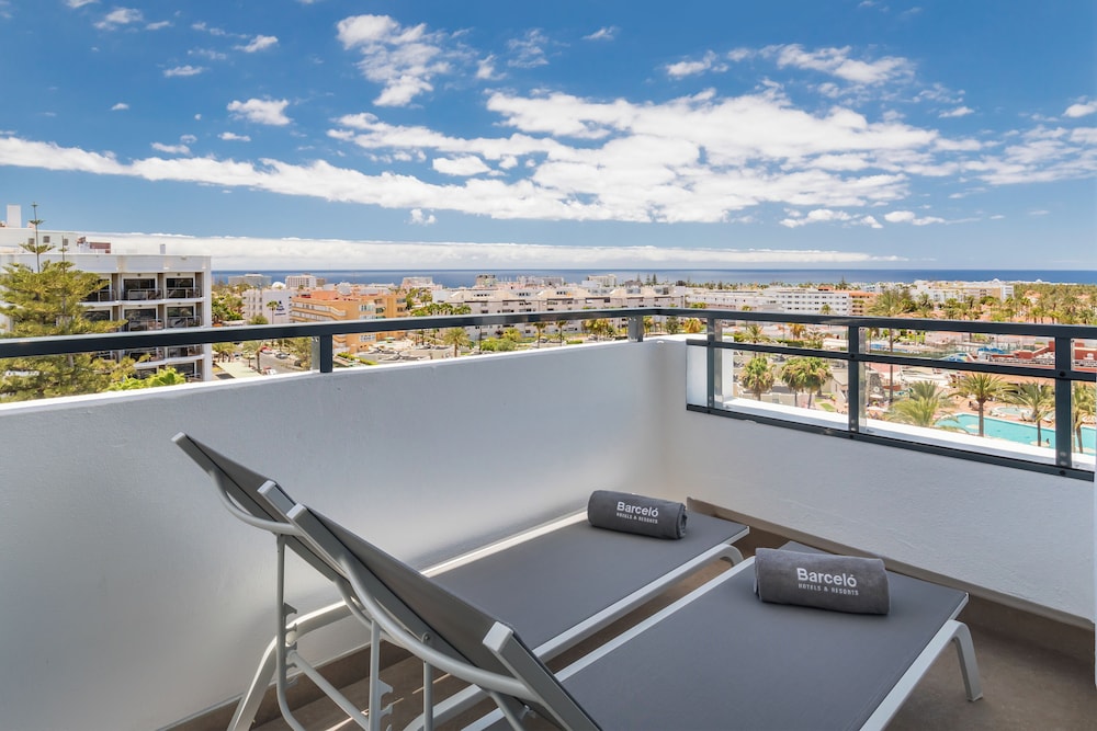 Suite del hotel Barceló Margaritas Royal Level - Adults Only. Foto 1