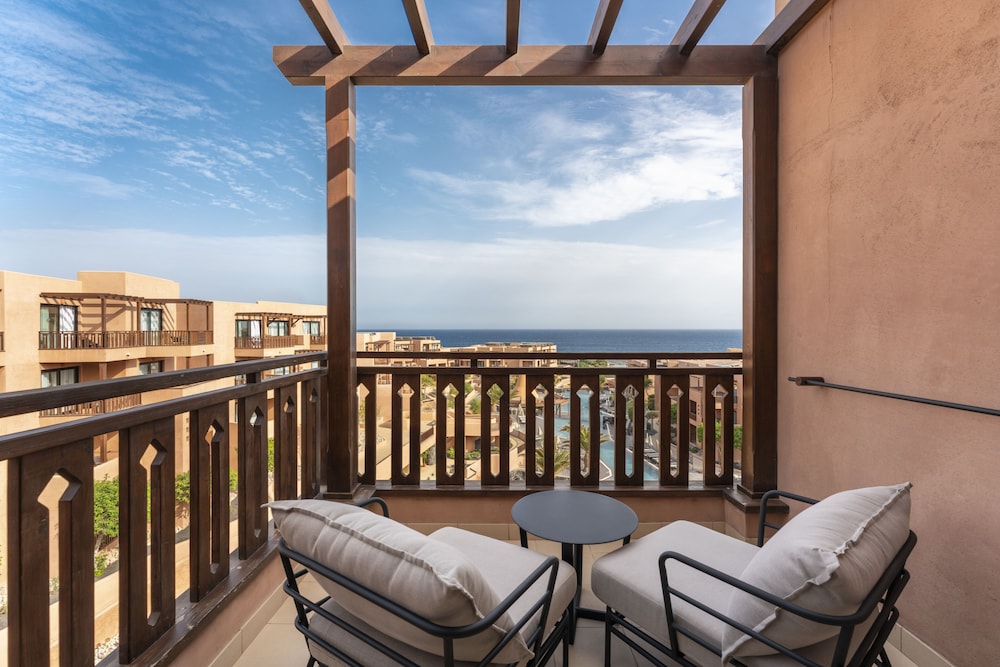 Habitación Deluxe, vistas al mar del hotel Barceló Tenerife Royal Level. Foto 8