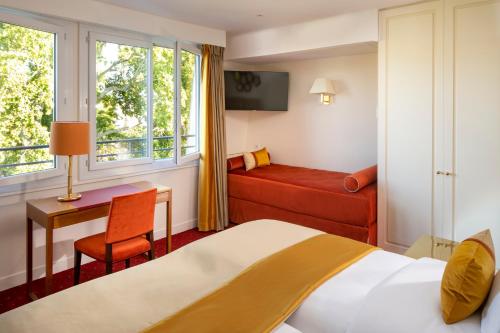Suite Deluxe con vistas al jardín del hotel De Suede Saint Germain. Foto 5