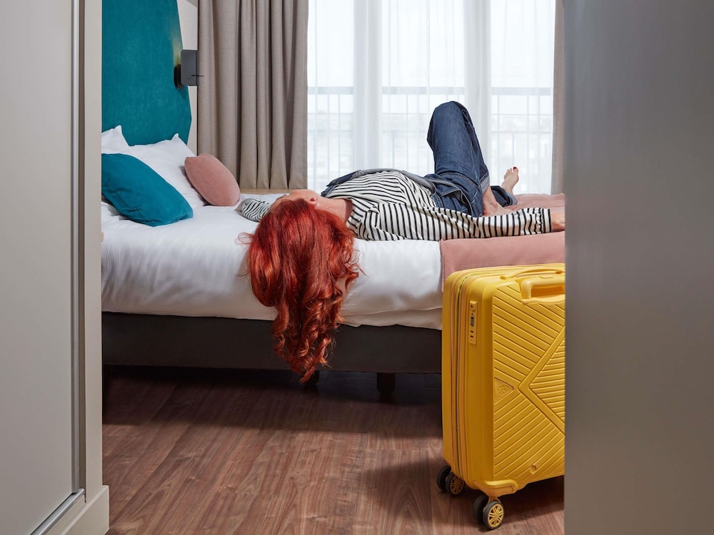 Estudio con camas individuales del hotel Aparthotel Adagio Paris Suresnes Longchamp. Foto 5