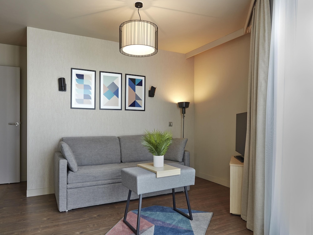 Apartamento Superior de 1 dormitorio con balcón del hotel Aparthotel Adagio Paris Suresnes Longchamp. Foto 5