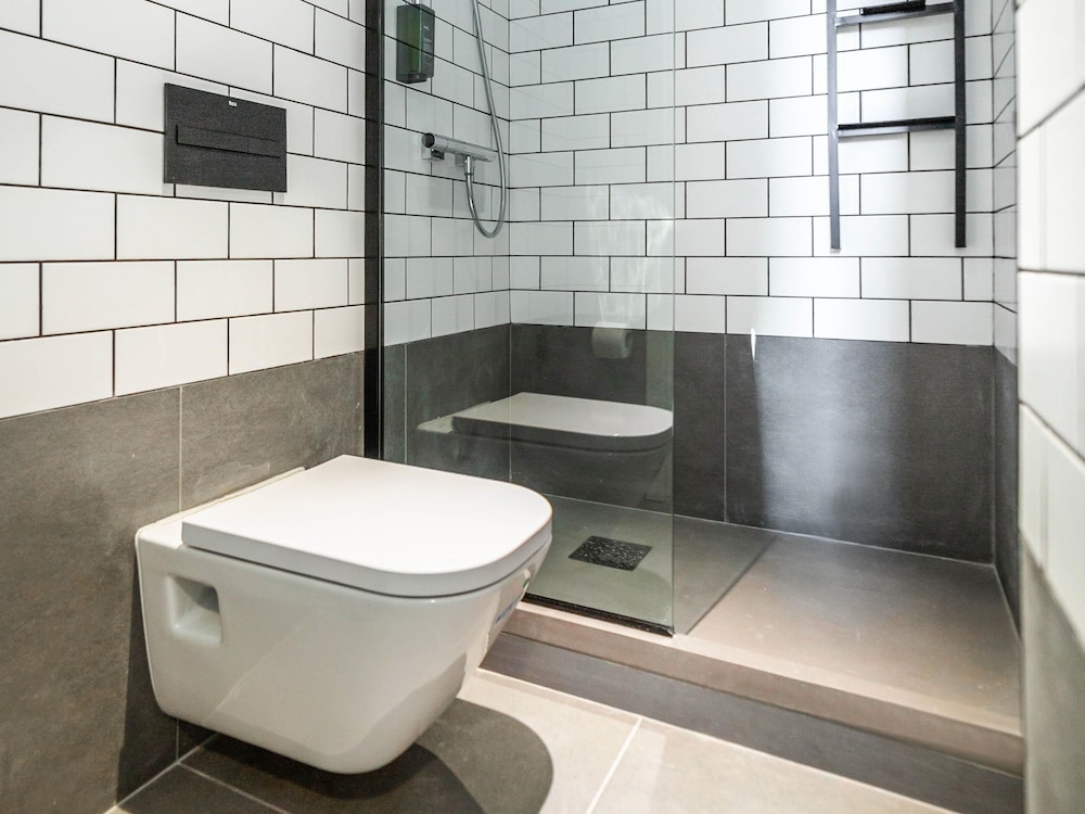 Habitación estándar doble, 1 cama doble del hotel ibis Porto Centro Mercado Bolhao. Foto 6