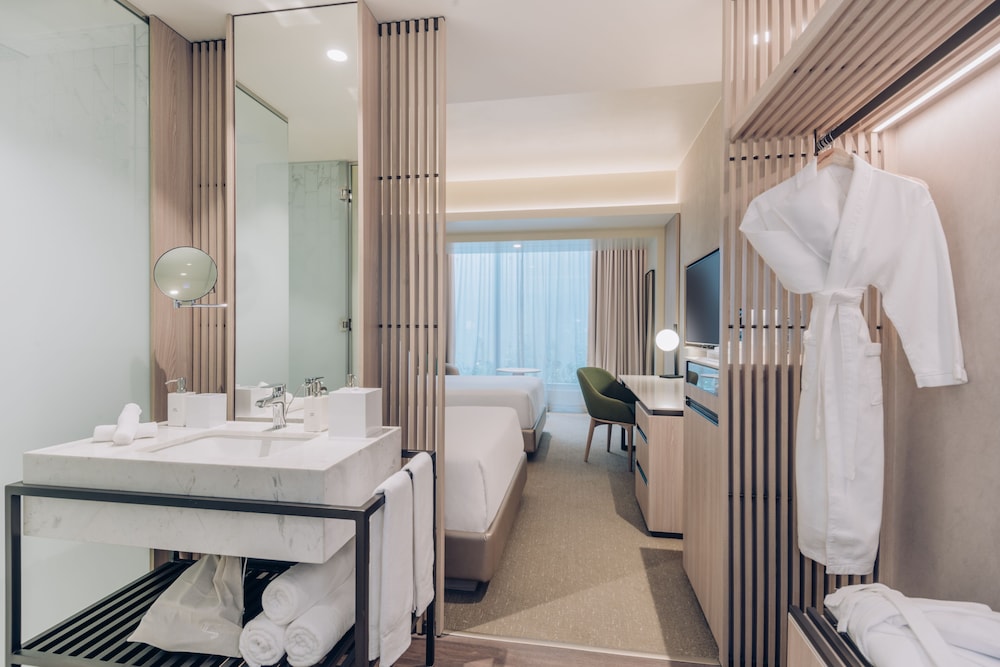 Habitación estándar, 2 camas dobles, vistas a la ciudad del hotel SOUMA, Vignette Collection by IHG. Foto 3