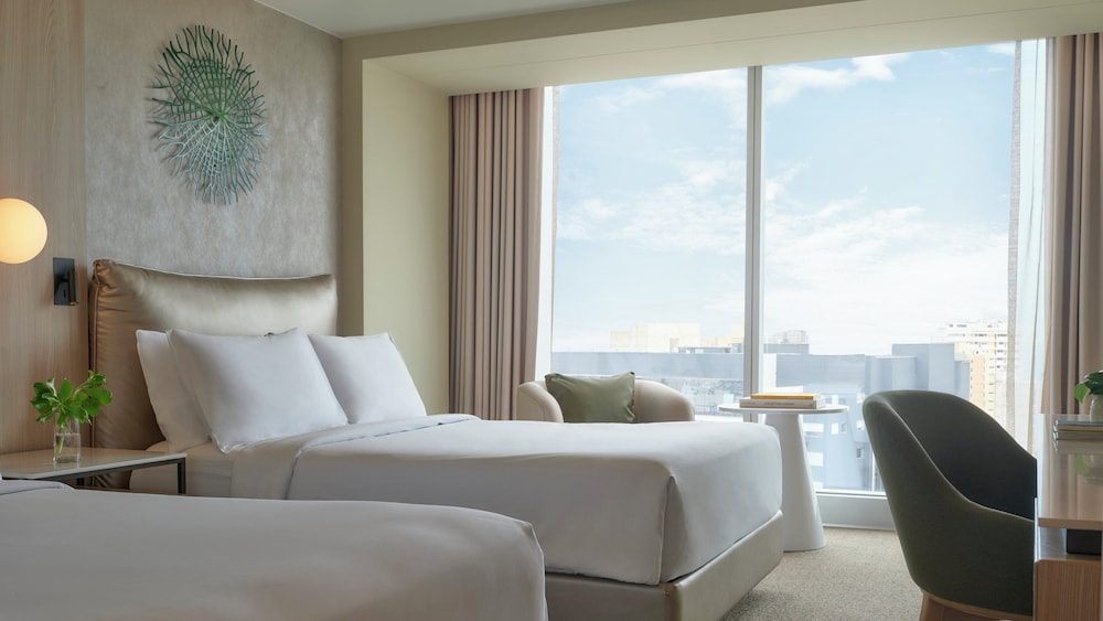 Habitación Premium, 2 camas dobles, vistas a la ciudad del hotel SOUMA, Vignette Collection by IHG. Foto 6