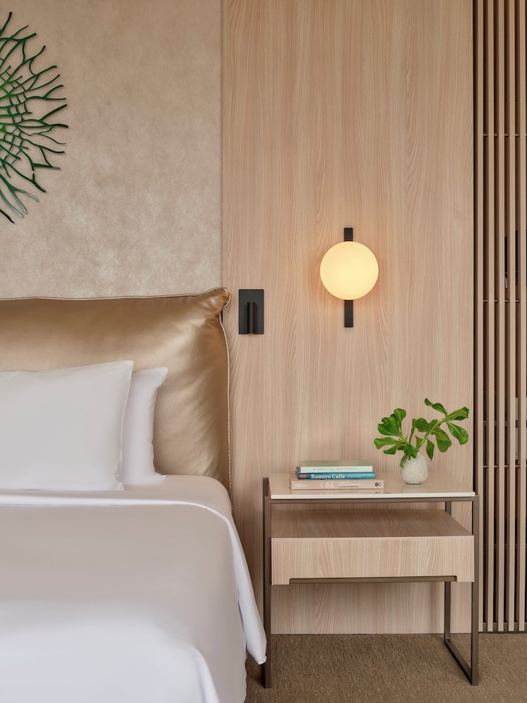 Habitación Grand, 1 cama de matrimonio grande, vistas al mar del hotel SOUMA, Vignette Collection by IHG. Foto 7