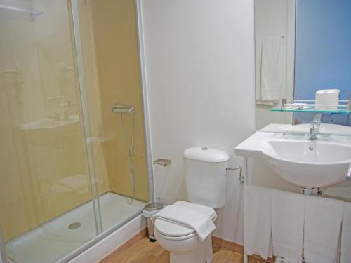 Apartamento 1 habitación Sofá Cama incluido 1 Cama doble kitchenette del hotel Apartmentos Santander Maliaño Suites 3000. Foto 5