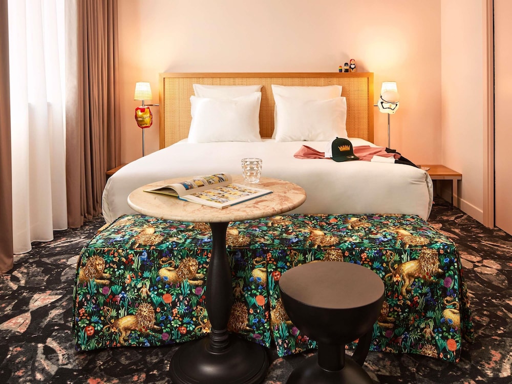 Medium Mama del hotel Mama Shelter Roma