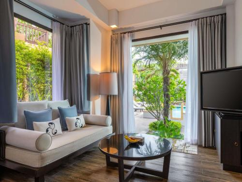 Premium Junior Suite with Twin Beds del hotel Mövenpick Asara Resort and Spa Hua Hin. Foto 2