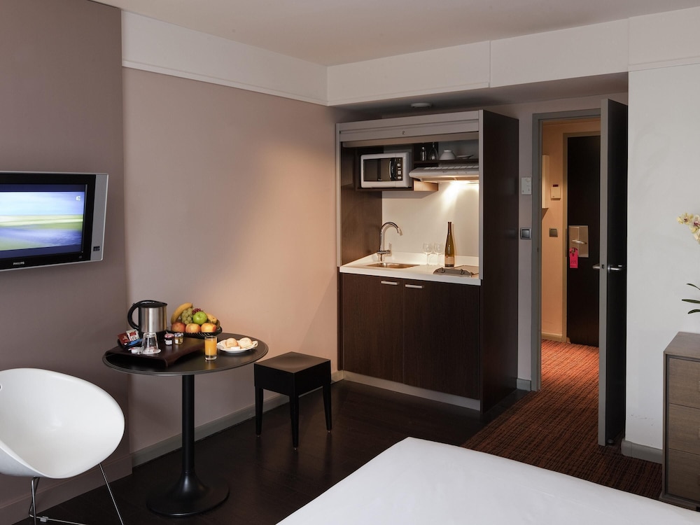 Estudio - 1 cama doble y 1 cama individual del hotel Residence Mercure Paris La Defense Grande Arche