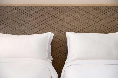 Habitación Executive con balcón del hotel Radisson Blu Resort, Al Hoceima. Foto 5