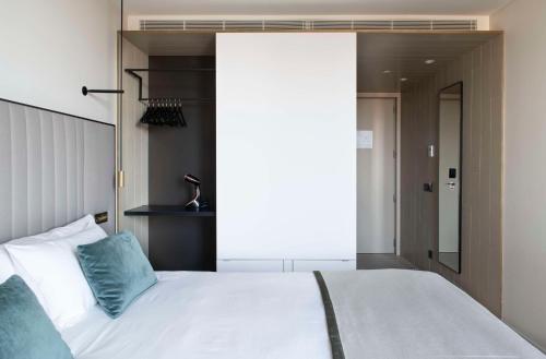 Habitación Triple Superior del hotel Occidental Barcelona 1929. Foto 4