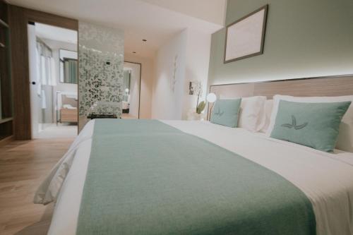 Habitación doble Premium 2 Camas individuales del hotel Catalina Plaza