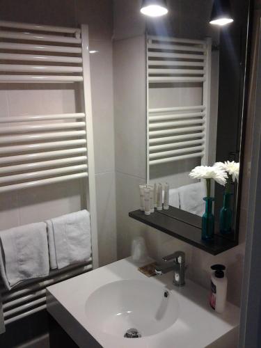 Habitación Doble Clásica del hotel Roma Resort Termini. Foto 4