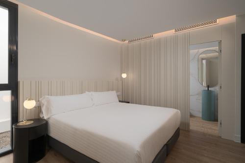 Habitación Doble Estándar - 1 o 2 camas del hotel Boutique Cordial La Niña de Vegueta. Foto 5