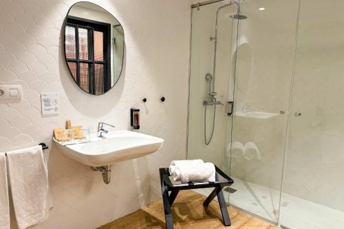 Habitación Doble Económica del hotel Boutique Cordial La Niña de Vegueta