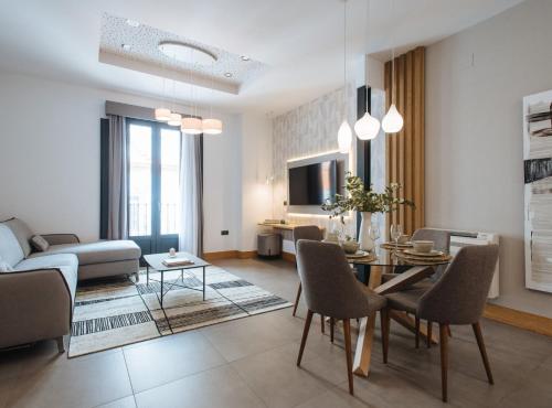 Apartamento con balcón del hotel Guadalupe 15 Apartments Sevilla. Foto 5