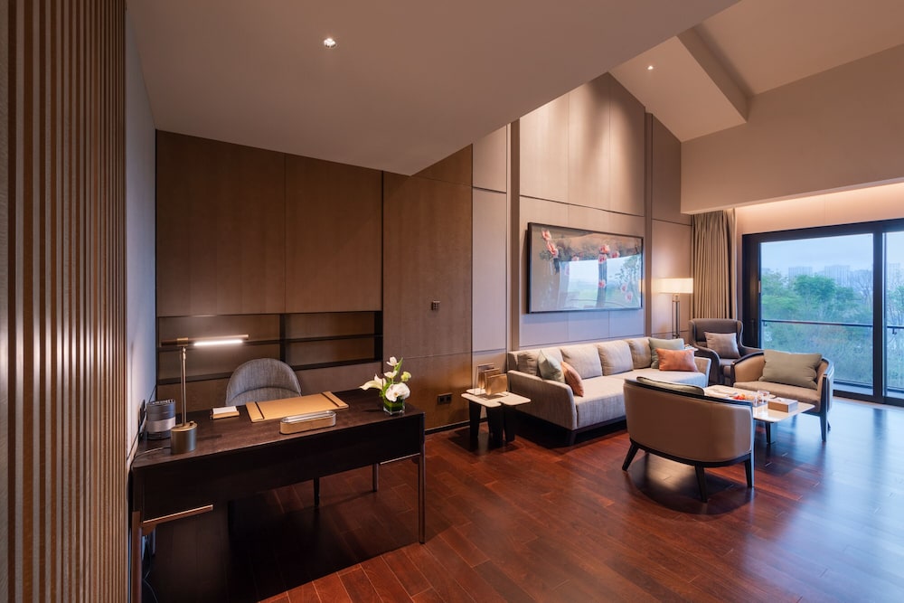 Suite Duplex Red Level del hotel Gran Melia Chengdu. Foto 6