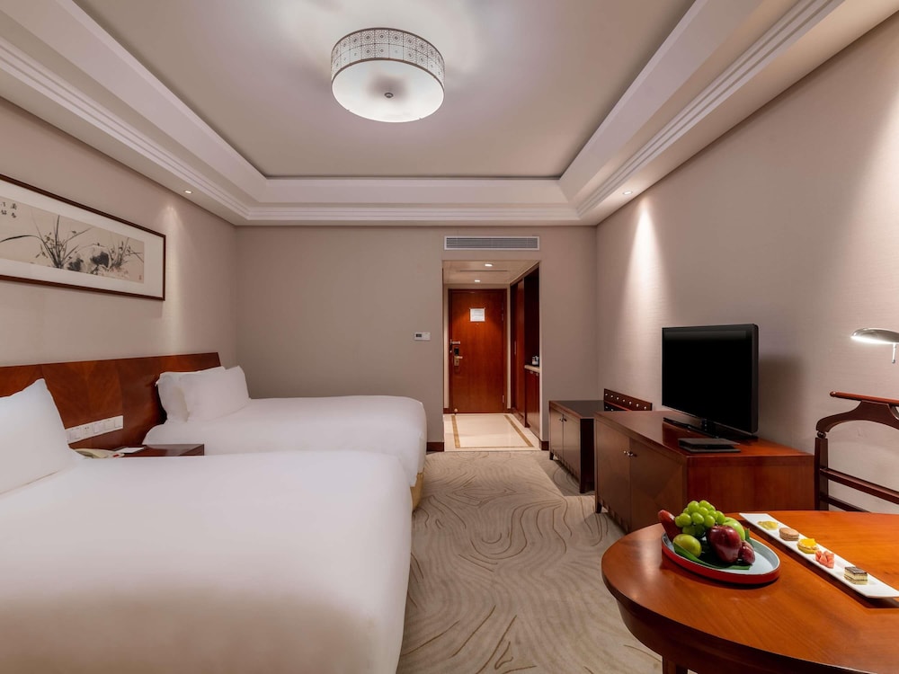 Habitación superior, 2 camas individuales, vistas a la ciudad del hotel Sofitel Hangzhou Westlake