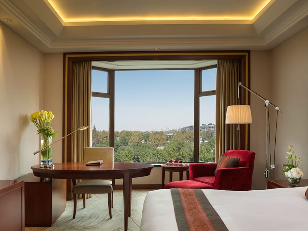 HABITACIÓN SUPERIOR, 1 Cama King, Vistas a la Ciudad del hotel Sofitel Hangzhou Westlake. Foto 3