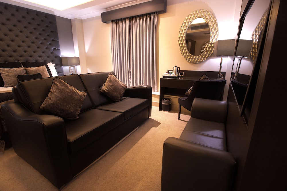 Habitación ejecutiva doble del hotel The Continental Heathrow. Foto 9