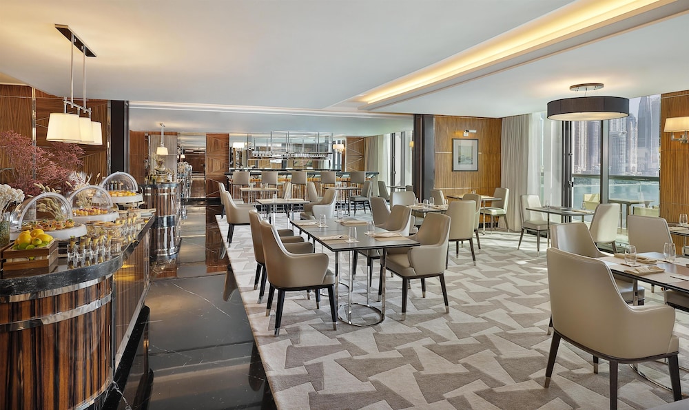Suite, 2 habitaciones del hotel Hilton Dubai Palm Jumeirah. Foto 17