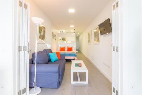 Apartment with Sea View del hotel LOFT STORY BEACHFRONT by Living las Canteras. Foto 2