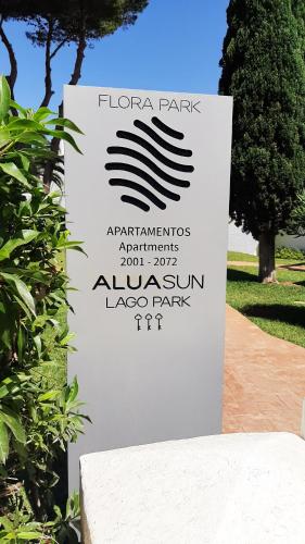 Apartamento de 1 dormitorio con parque acuático del hotel Aparthotel Flora Park. Foto 9