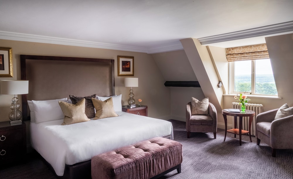 Habitación Deluxe doble del hotel Nutfield Priory and Spa