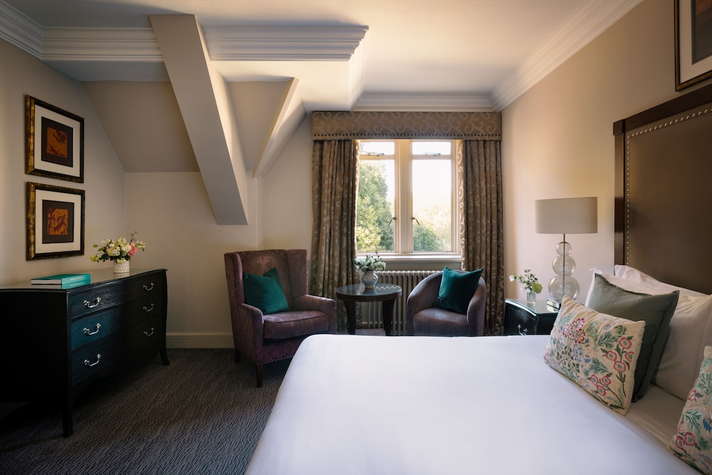 Habitación Doble Superior del hotel Nutfield Priory and Spa. Foto 2