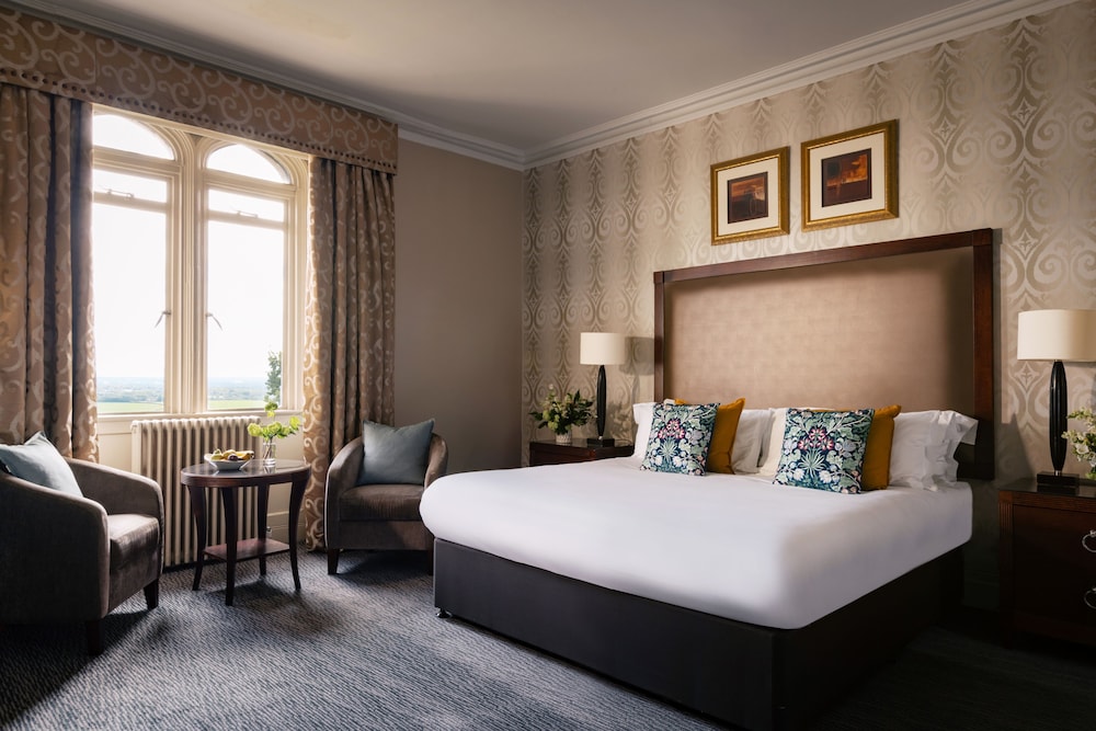 Habitación Doble Superior del hotel Nutfield Priory and Spa. Foto 5