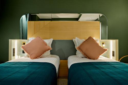 Habitación Doble Deluxe del hotel Amoi Paris. Foto 2