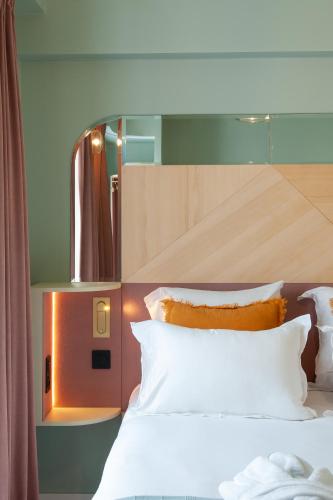 Habitación Doble Deluxe del hotel Amoi Paris. Foto 9