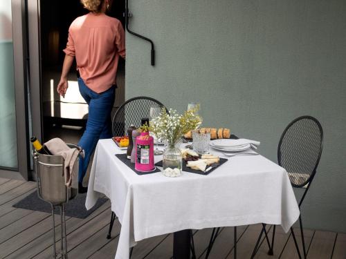 Suite - Ático del hotel Suites 1478. Foto 15