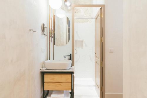 Deluxe Exterior Double Room del hotel Veintiuno Emblematic Hotels - Adults Only. Foto 3