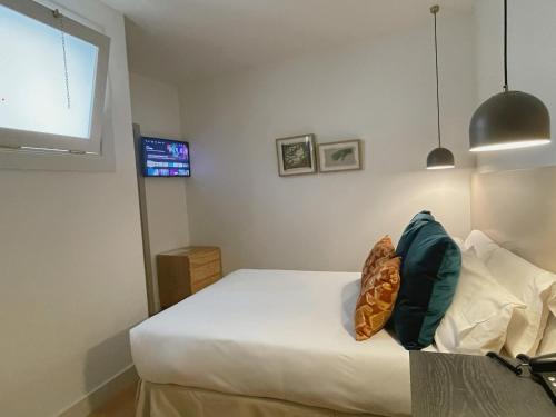 Single Classic Interior Room del hotel Veintiuno Emblematic Hotels - Adults Only. Foto 5