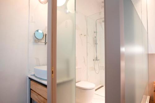 Classic Interior Double Room del hotel Veintiuno Emblematic Hotels - Adults Only. Foto 5