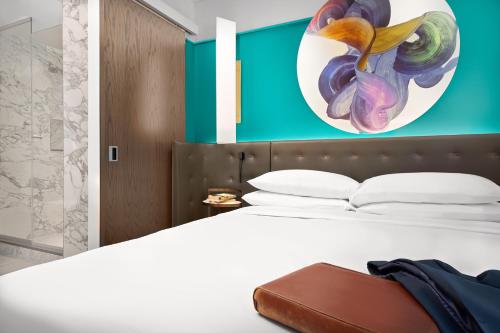 Habitación Estándar - Cama extragrande del hotel Hyatt Centric Midtown 5th Avenue New York. Foto 8