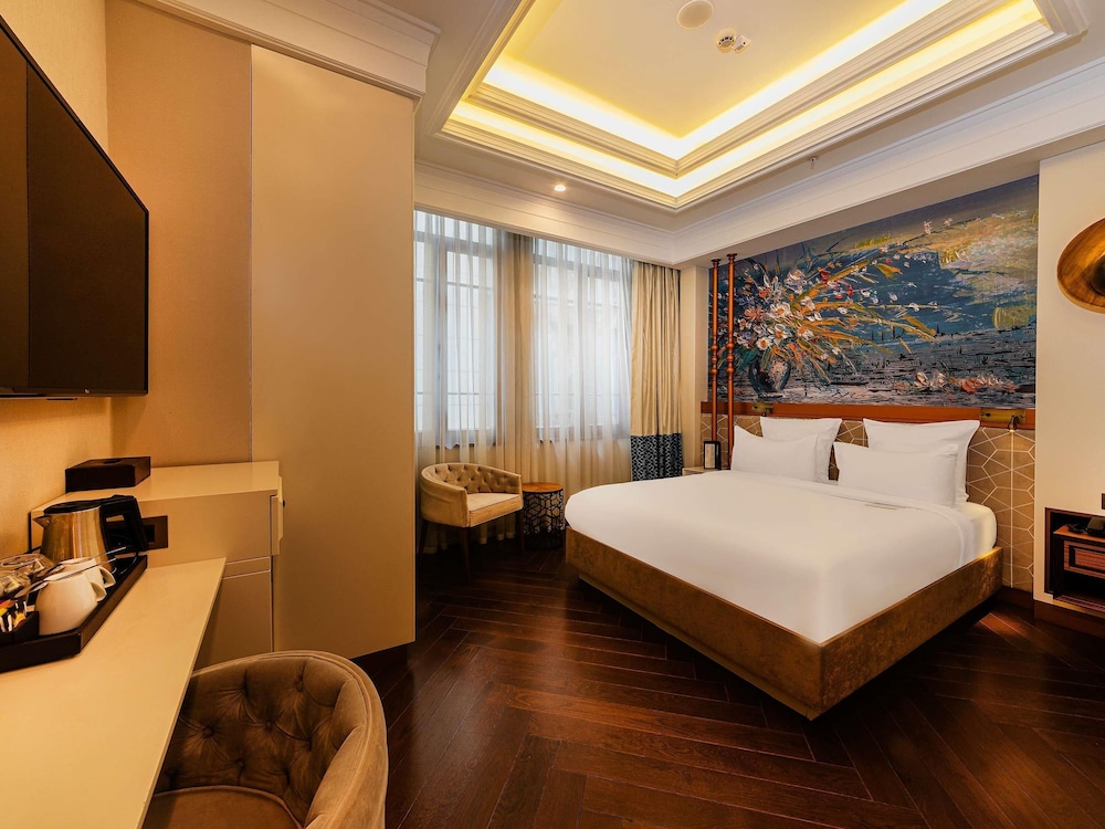 Habitación Deluxe con 1 cama king size del hotel Mercure Istanbul Sirkeci. Foto 8