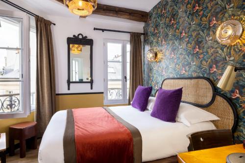 Habitación Doble con vistas del hotel Le Village Montmartre by Hiphophostels. Foto 4