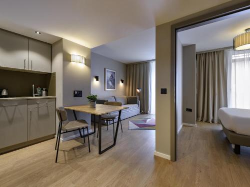 Apartamento de 1 dormitorio del hotel Adagio Zurich Center. Foto 2