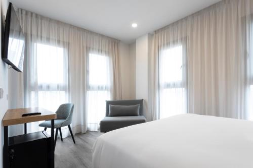 Habitación Doble Superior del hotel Petit Palace Vargas. Foto 1